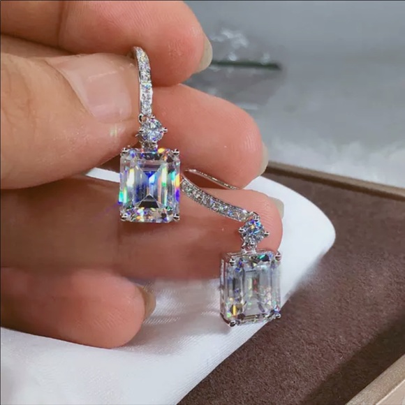 New Classic Square Simulated Diamond Earrings - Picture 2 of 3